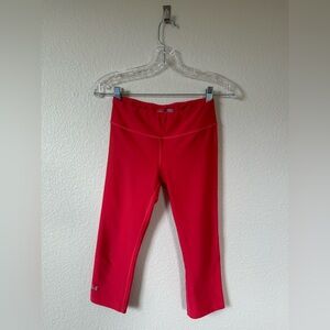 Under Armour Women’s Cropped Workout Leggings XS Coral Athletic